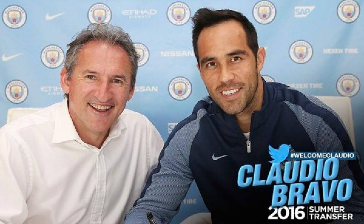 OFICIAL: Claudio Bravo presentado como nuevo arquero del Manchester City