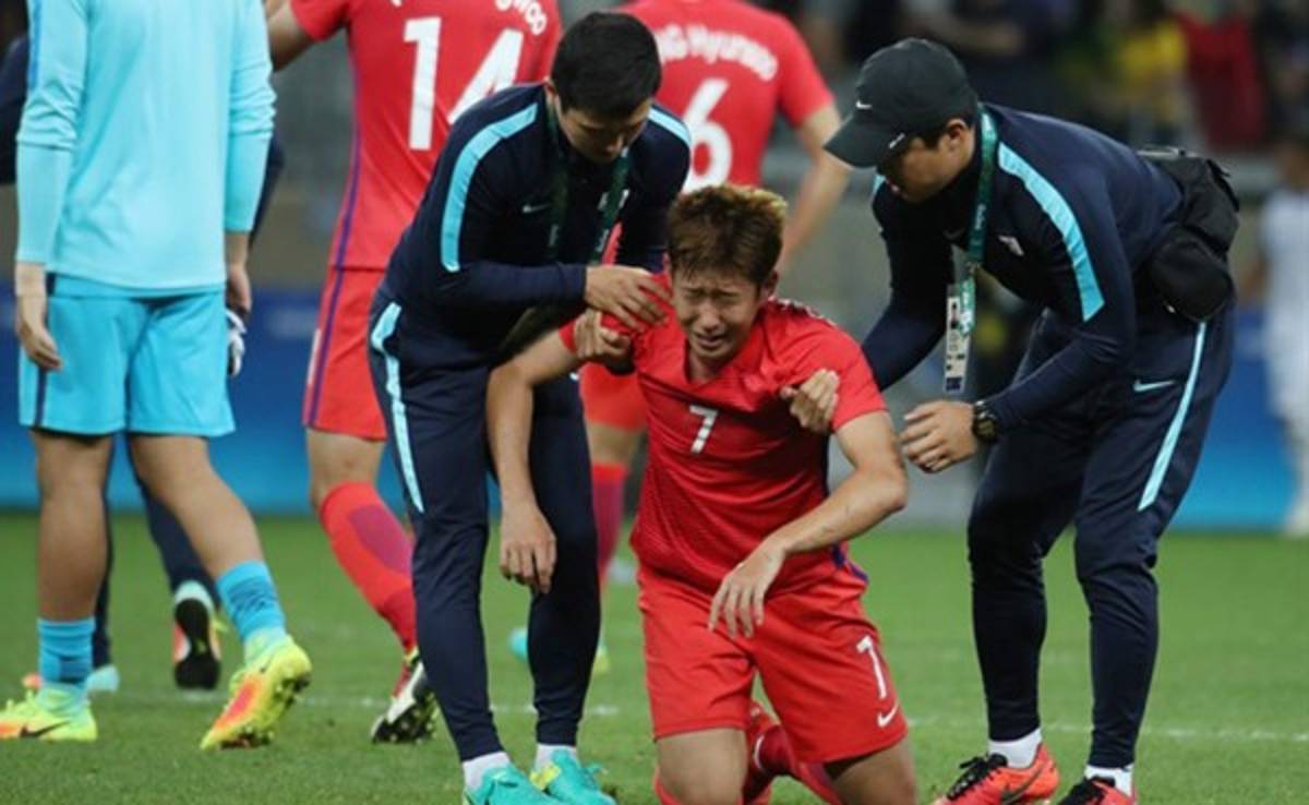 AUDIO: ¡Imperdible! El sufrimiento de los narradores de Corea del Sur contra Honduras