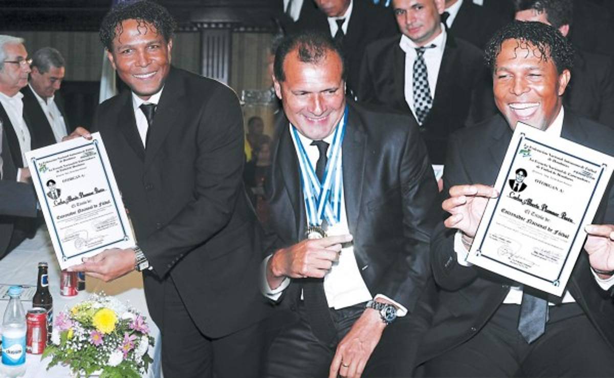 El proceso que cumplió Carlos Pavón para convertirse en entrenador