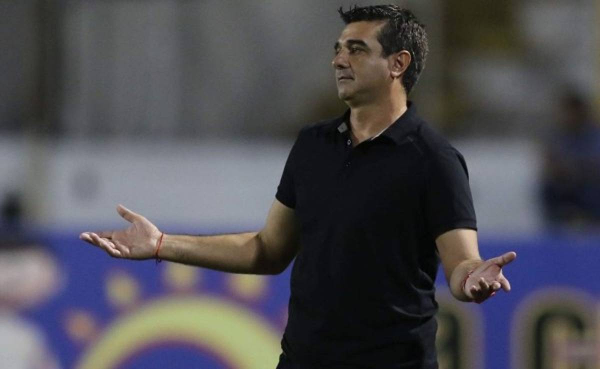 Tocoa arde por declaraciones de Diego Vázquez contra el arbitraje