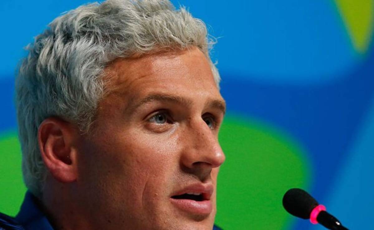 Comité Olímpico sanciona al nadador Ryan Lochte con 10 meses sin competir