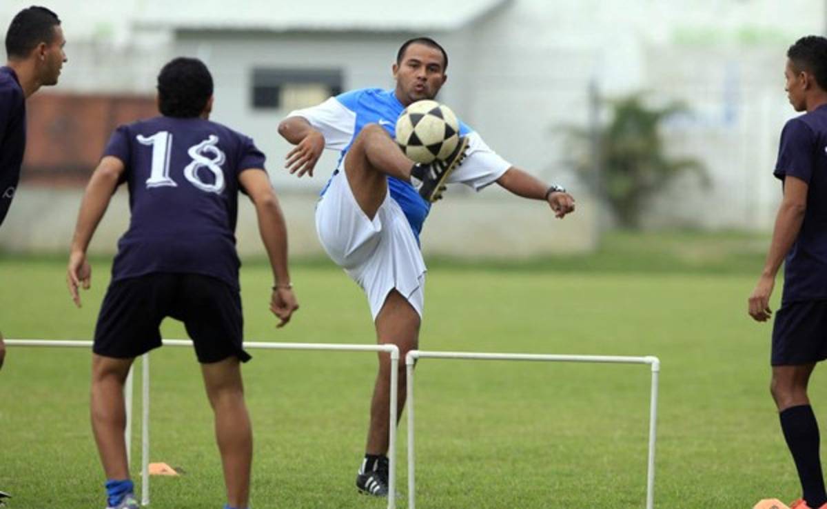 TOP: Los futbolistas con más años en un club de Liga Nacional de Honduras