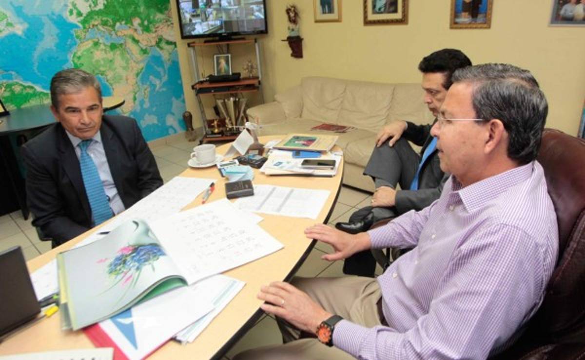 Primera prueba de Jorge Luis Pinto con Honduras será ante Venezuela