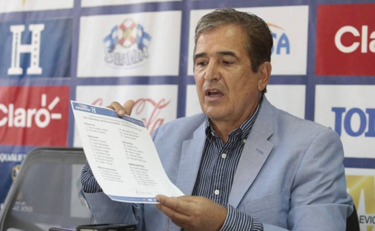 Jorge Luis Pinto: 'A Maynor no lo prestaban, ni para los partidos'   