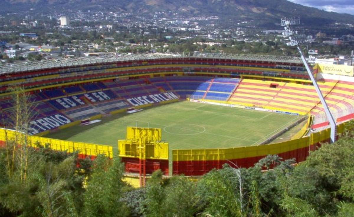 Bajarían los precios de boletos del duelo El Salvador-Honduras