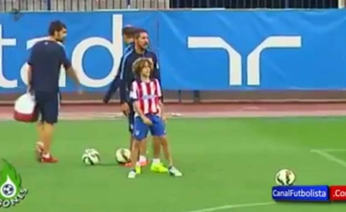 VIDEO: Hijo de Diego Simeone imita a Cristiano