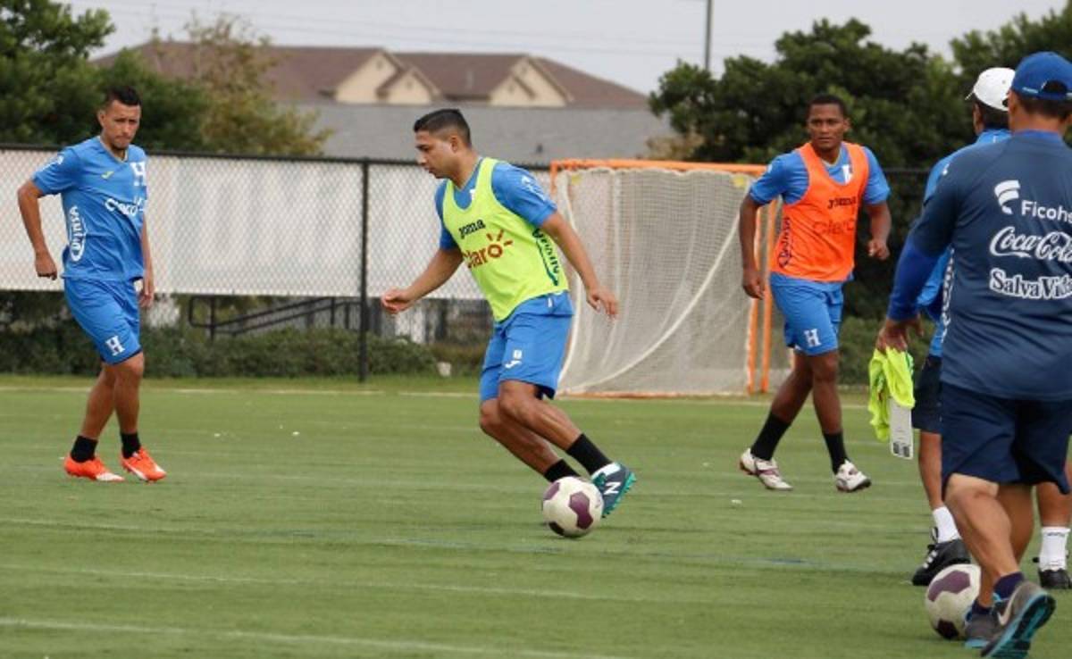 Emilio Izaguirre ya entrena con la Selección de Honduras