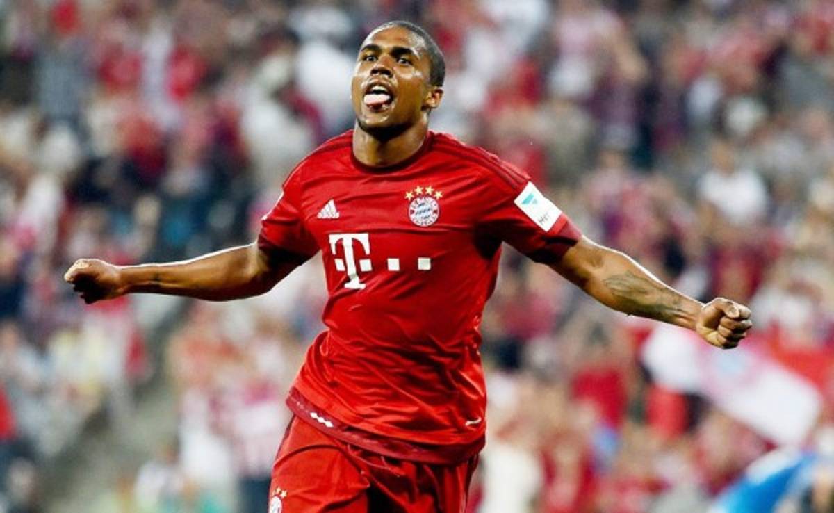 Douglas Costa, mejor jugador de la primera vuelta de la Bundesliga