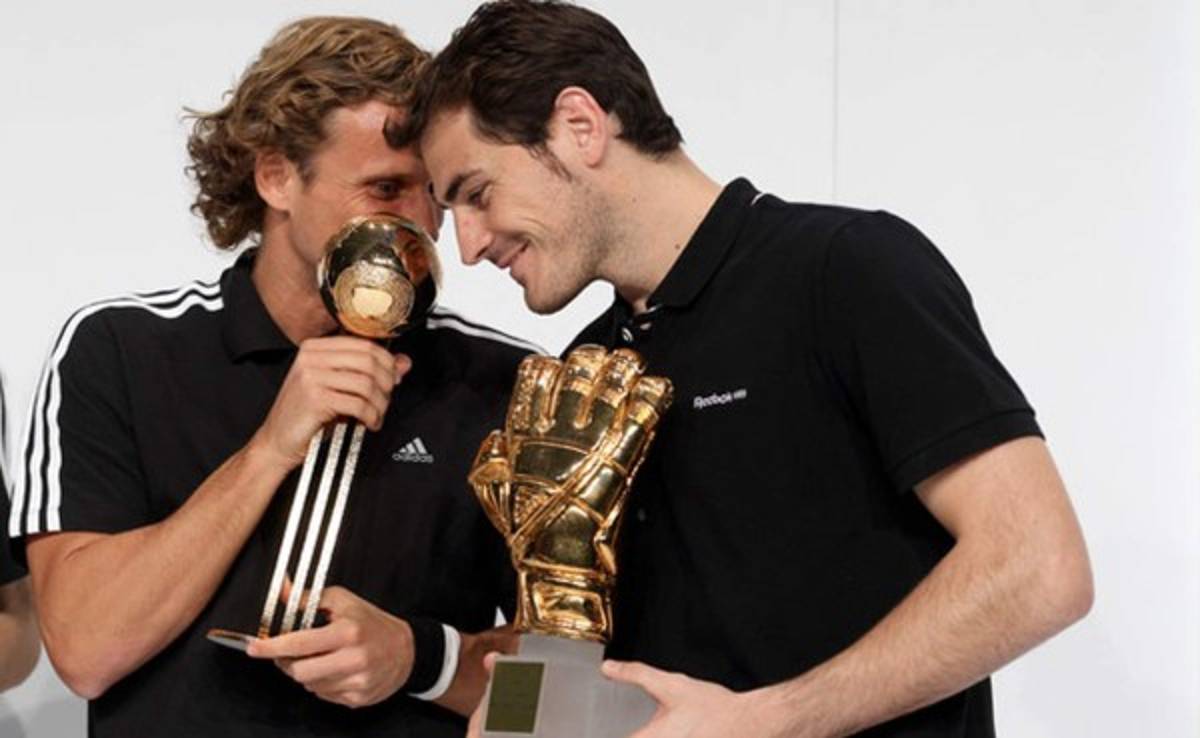 Forlán: 'El Madrid podría haber tratado mejor a Iker Casillas'