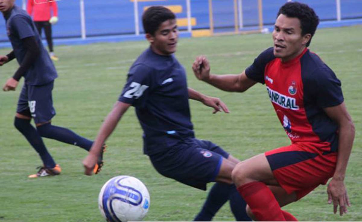 Rambo volverá al once titular del Municipal después de tres partidos