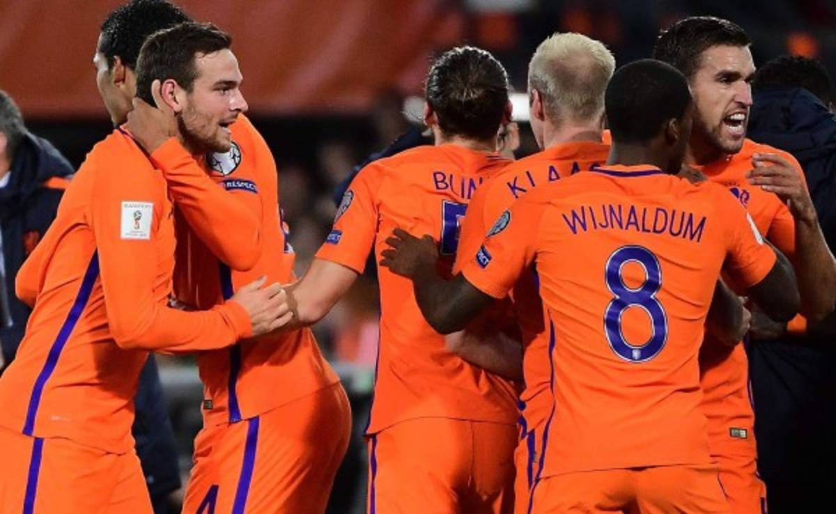 Holanda arrolla a una Bielorrusia que apenas puso resistencia en las eliminatorias