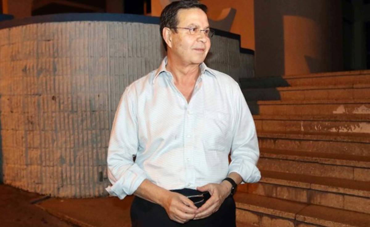 Rafael Callejas analiza entregarse a autoridades de Estados Unidos