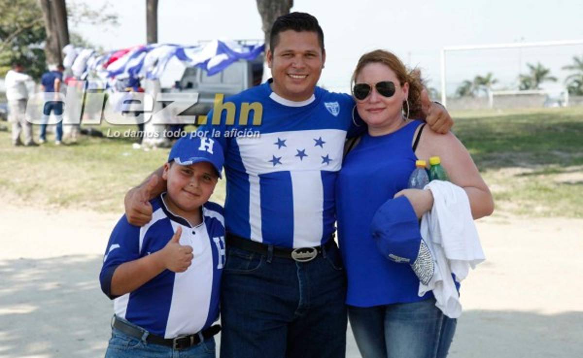 Así vive San Pedro Sula el duelo Honduras-El Salvador