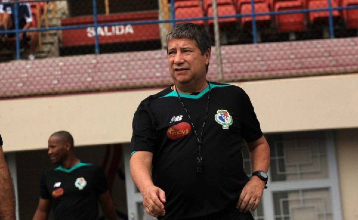 'Bolillo' Gómez: 'Panamá defenderá su dignidad en la Copa Centenario'