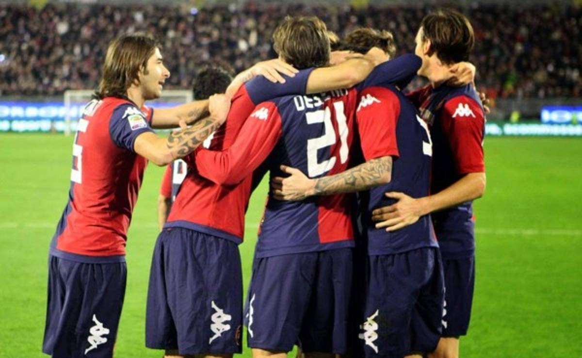 Cagliari golea al Parma y mantiene la esperanza de salvación