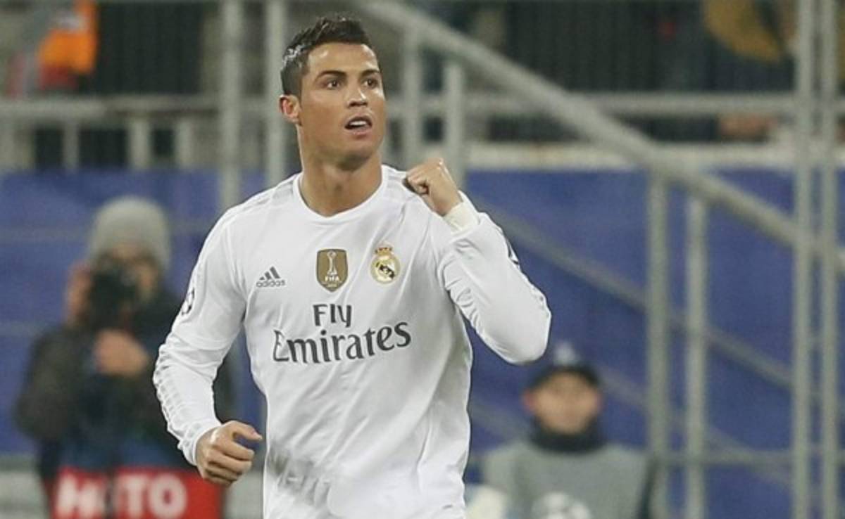 Cristiano Ronaldo regaló camiseta del Real Madrid al presidente de Nicaragua