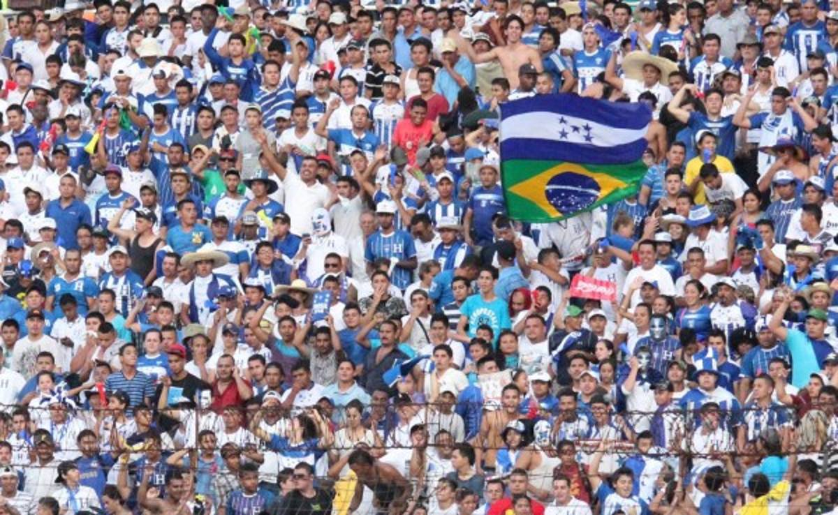 Reportaje de Univision sobre Honduras con sabor a sopa de caracol