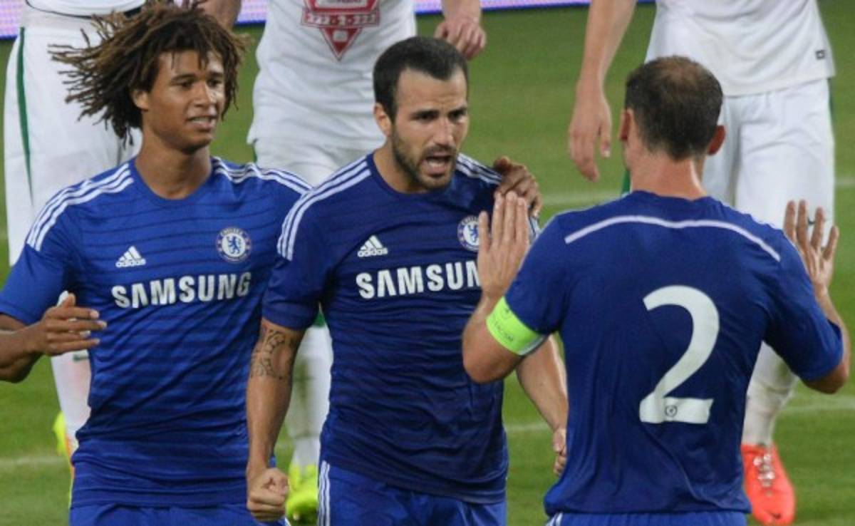 Golazo de Cesc Fábregas le da triunfo al Chelsea