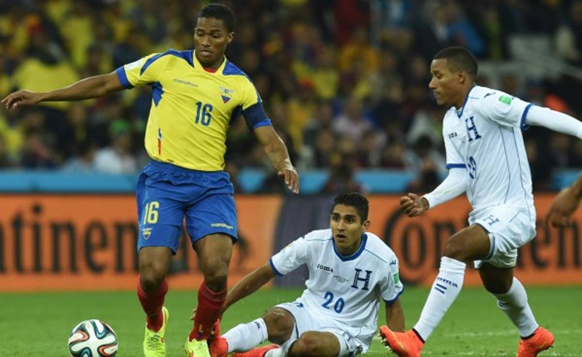 Manchester United anuncia renovación de Antonio Valencia