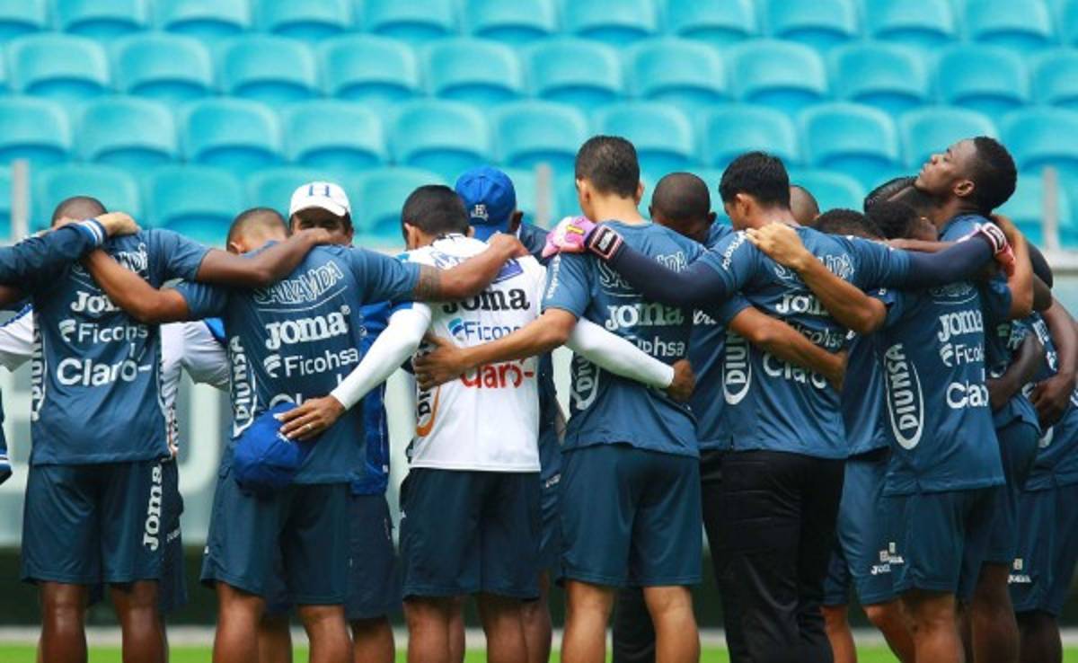 Honduras se prueba en la cancha del Gremio para duelo ante Brasil