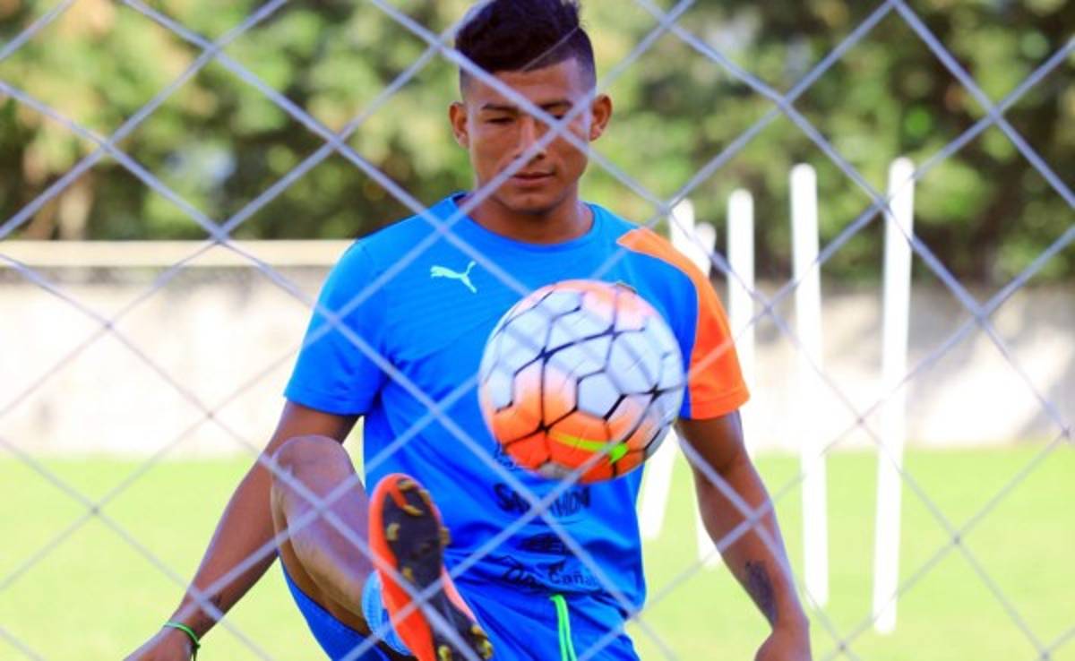 'Chino' López: 'Si me tocara, pagaría por estar en la Selección”