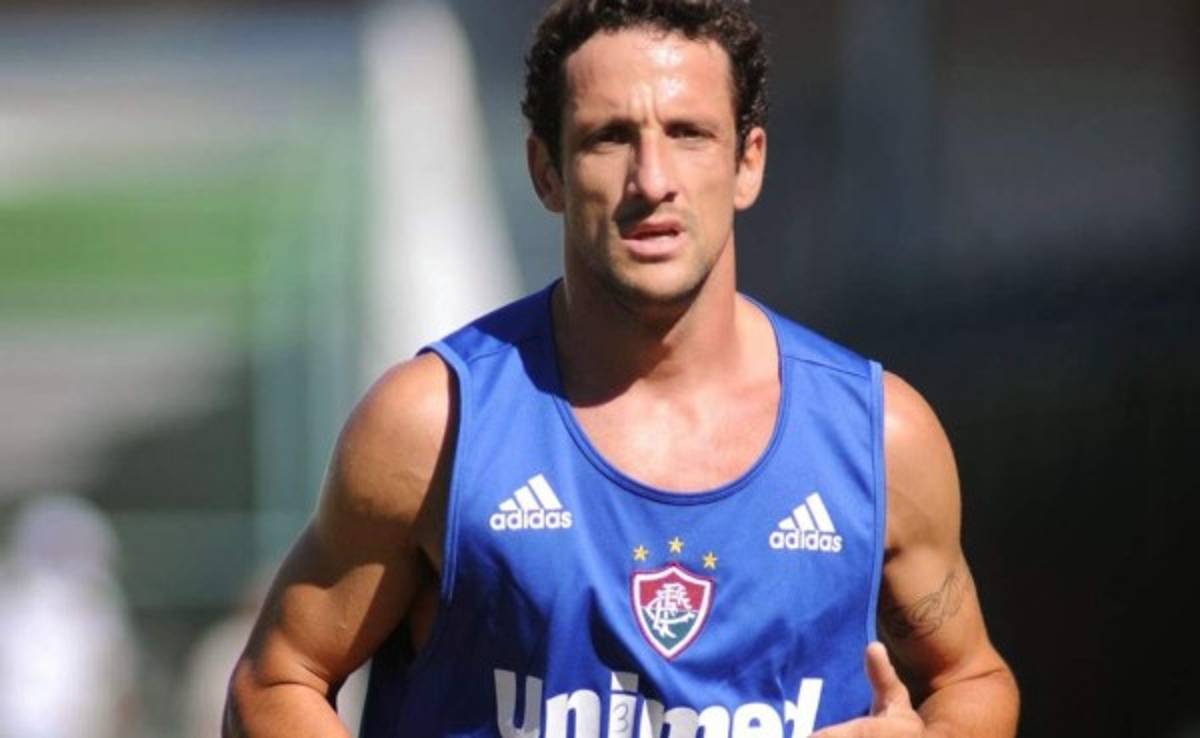 Beletti: 'Messi siempre ha discutido con los entrenadores, no acepta las rotaciones'