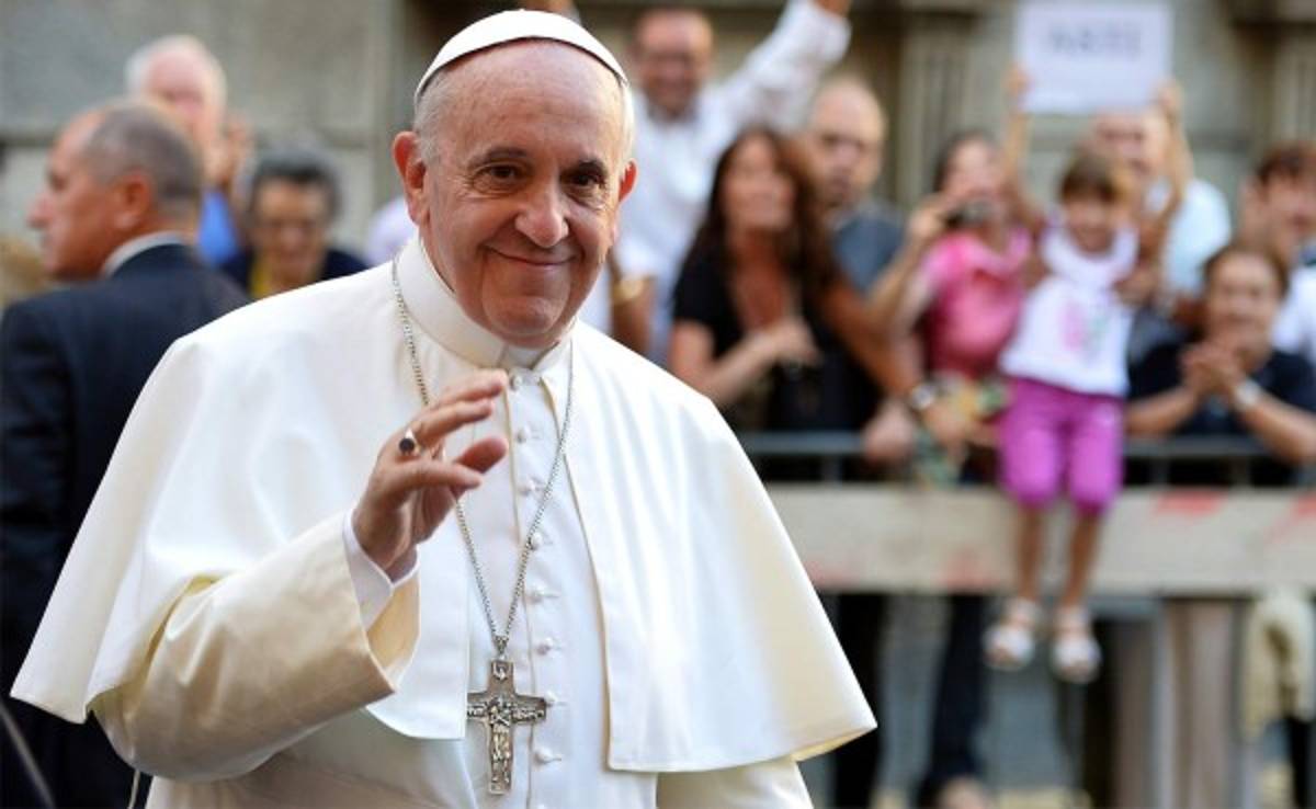 VIDEO: Marcelo Tinelli y la parodia del Papa Francisco para la final del Mundial