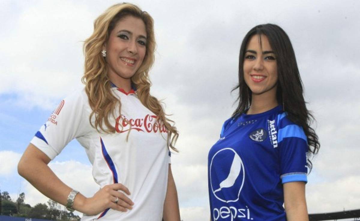 Yulissa y Julia, dos chicas enamoradas del azul y blanco