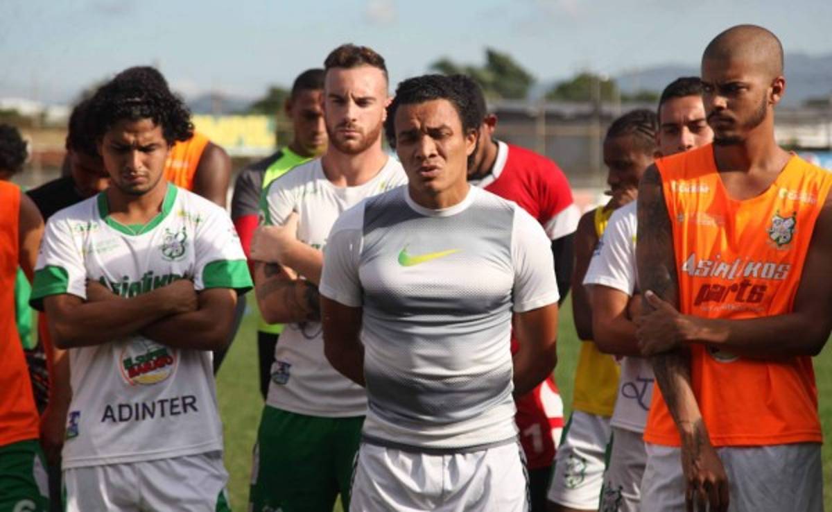 El plantel de Platense exige cuatro meses de salario