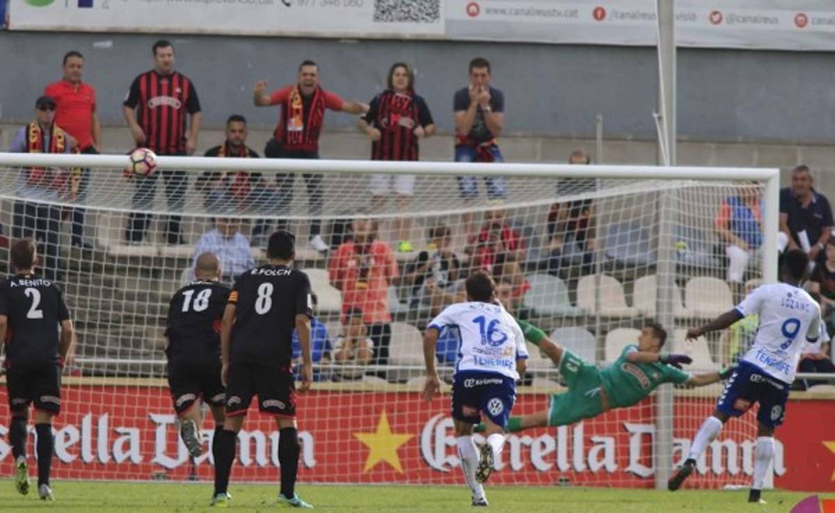 VIDEO: Choco Lozano falla penal y Tenerife empata con Reus