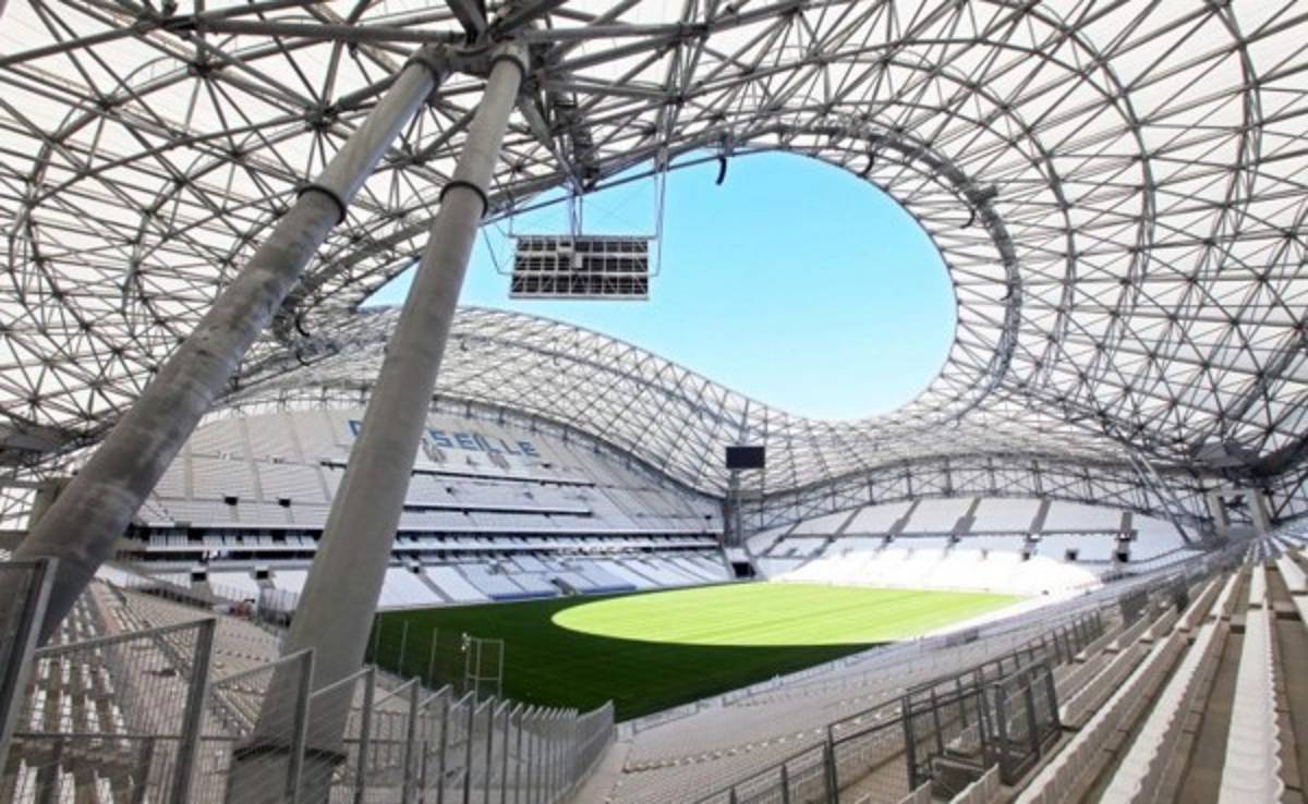 VIDEO: Marsella inauguró el nuevo Velódromo, una joya arquitectónica