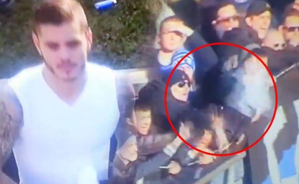 VIDEO: Jugadores del Inter se pelean con aficionados por una camiseta