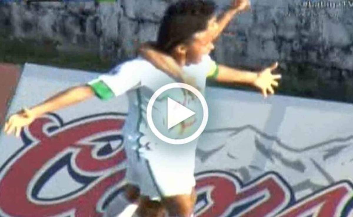 Video: Rambo de León, de ser silbado a aplaudido en menos de cinco minutos