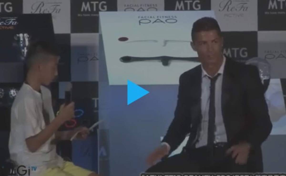 VIDEO: Cristiano defiende a niño de burlas por entrevistarlo en portugués