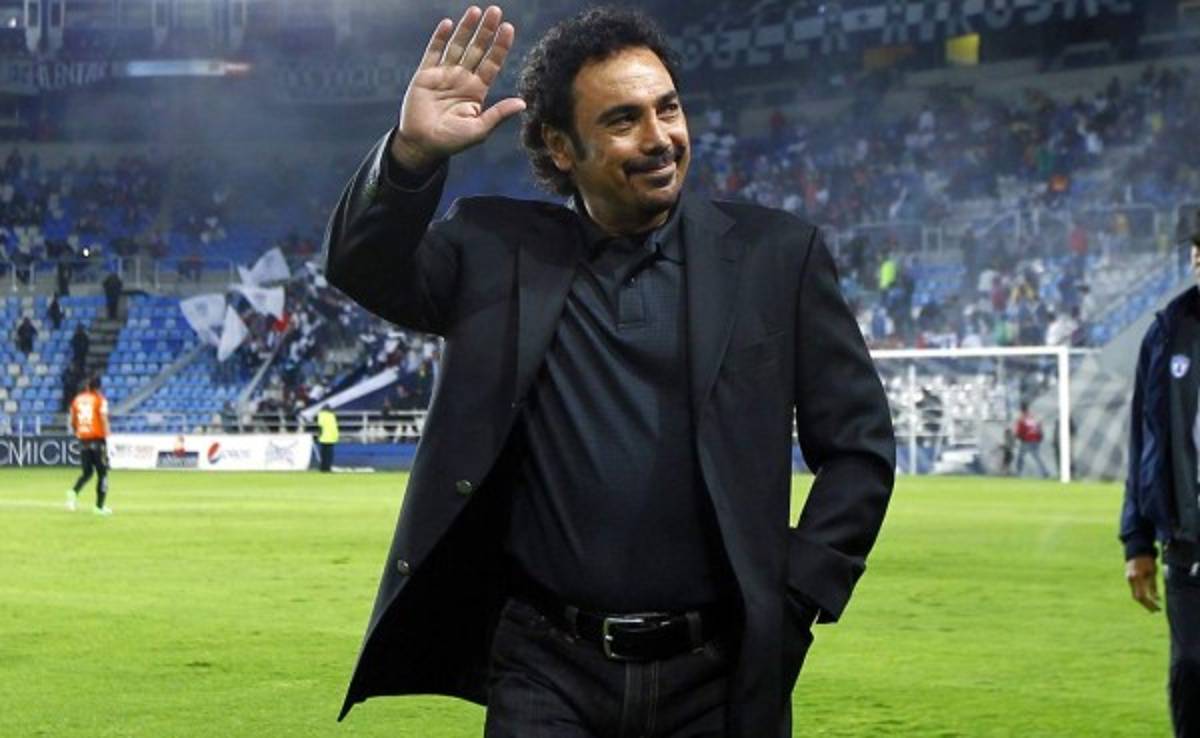 Hugo Sánchez ve clásico con Barcelona clave en crisis del Real Madrid