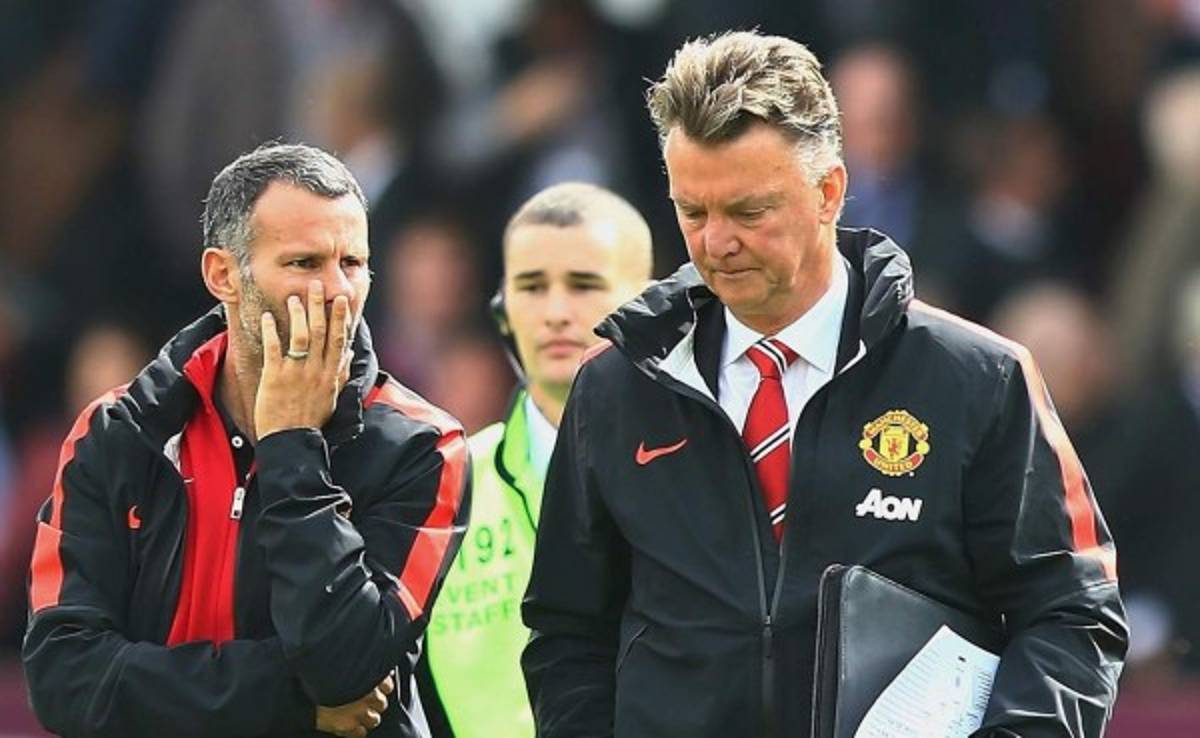 Van Gaal prohíbe los teléfonos celulares en el Manchester United