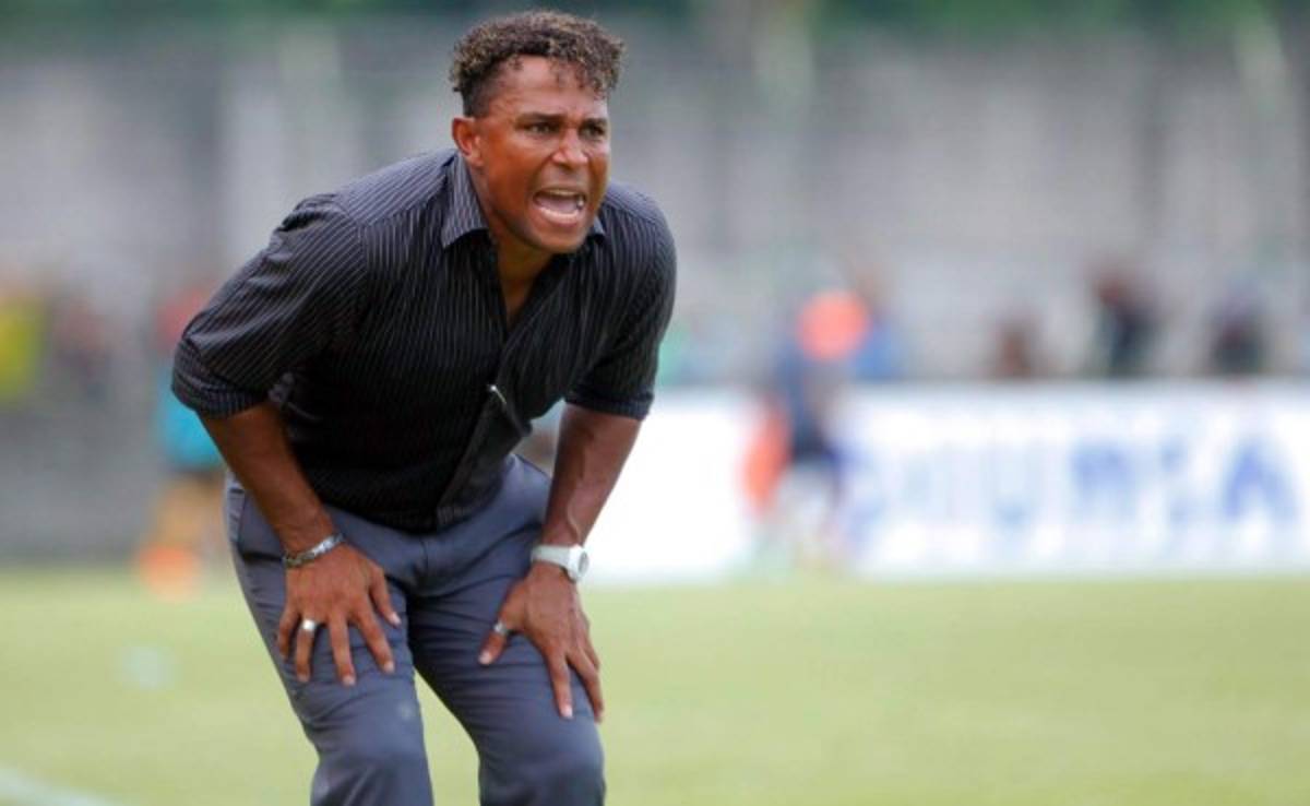 Carlos Pavón: 'No significa nada que hoy hayamos ganado'