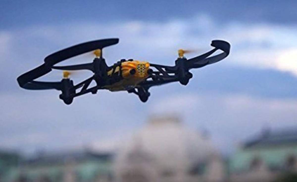 Crean drones para atrapar contaminación y luego ‘reciclarla’ para impresión 3D