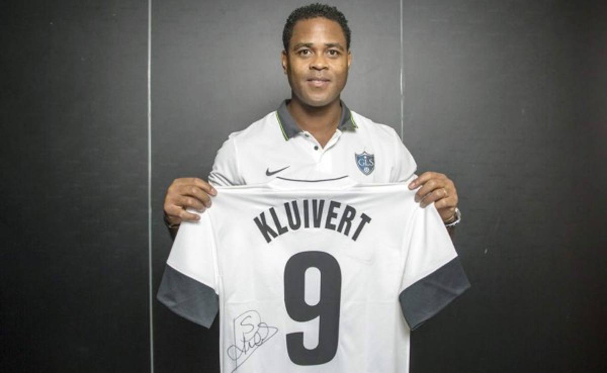 Patrick Kluivert, cerca de ser entrenador de Curacao