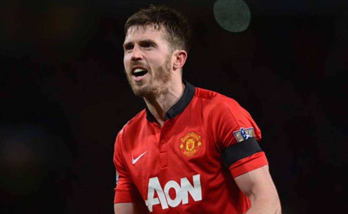 Carrick es baja en Manchester United por tres meses