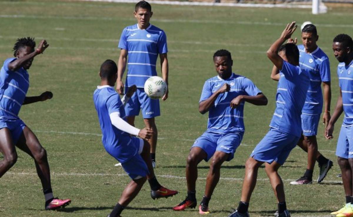 Las cinco claves para vencer a Argentina según el ex seleccionado Eduardo Bennett