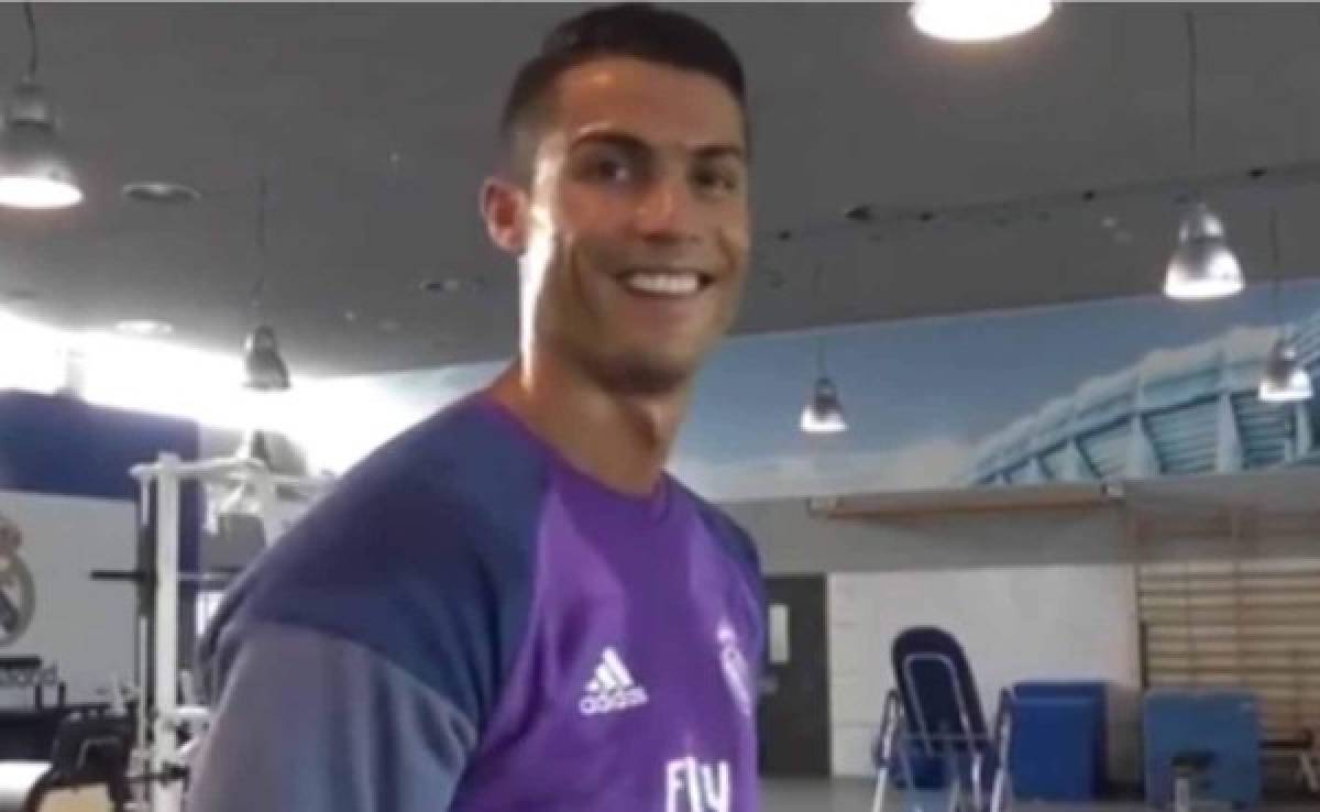 VIDEO: El mensaje de Cristiano Ronaldo desde una bici tras ganar el premio de la UEFA al Mejor Jugador