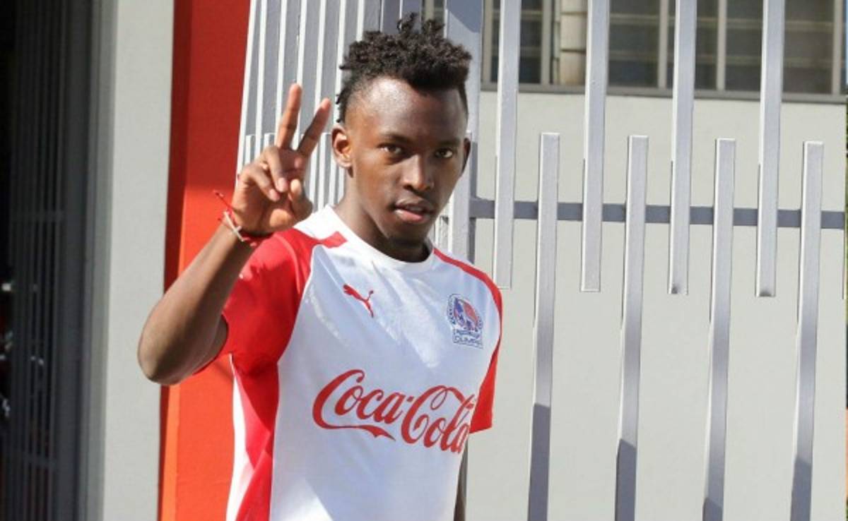 Alberth Elis se integra a la pretemporada del Olimpia