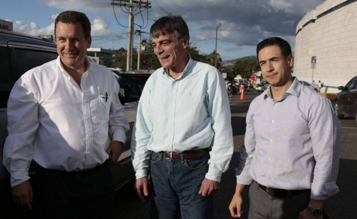 Comisión normalizadora de la FIFA suspende conferencia de prensa