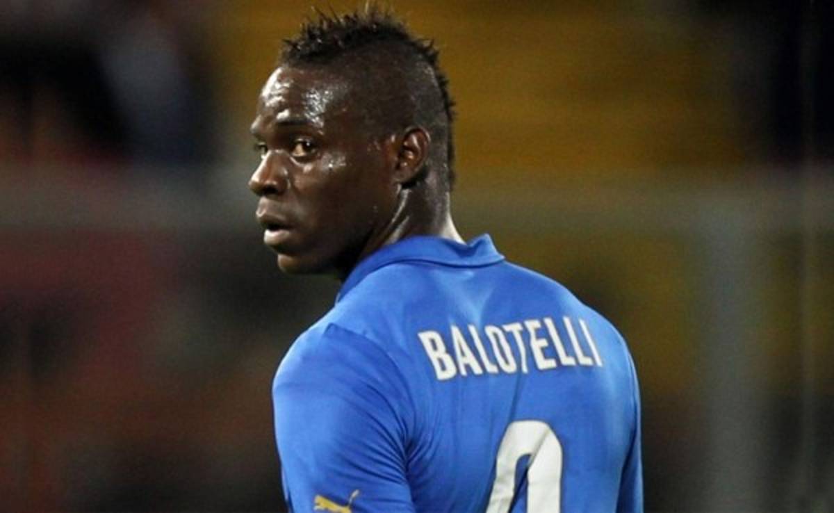 Mario Balotelli queda fuera de primera lista de Conte con Italia