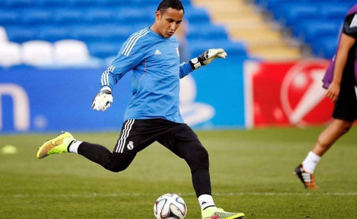 Keylor Navas se entrena con normalidad en una sesión sin Benzema