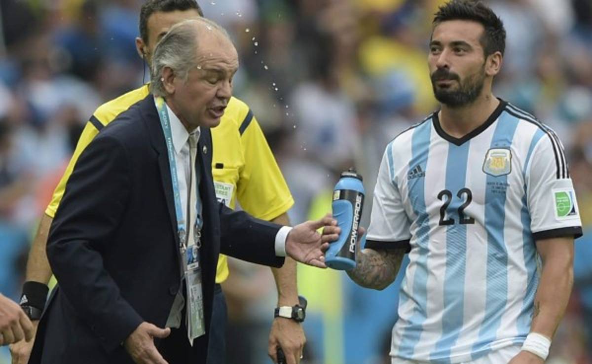 VDEO: La broma de Lavezzi a Sabella