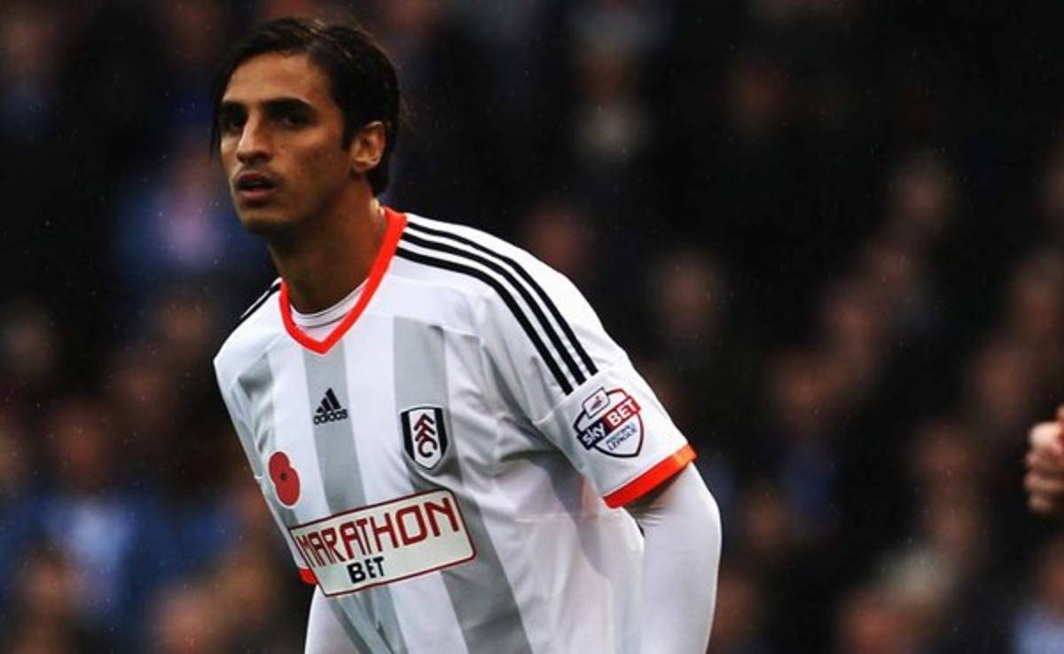 Bryan Ruiz no fichará con el Levante de España por inscripción tardía