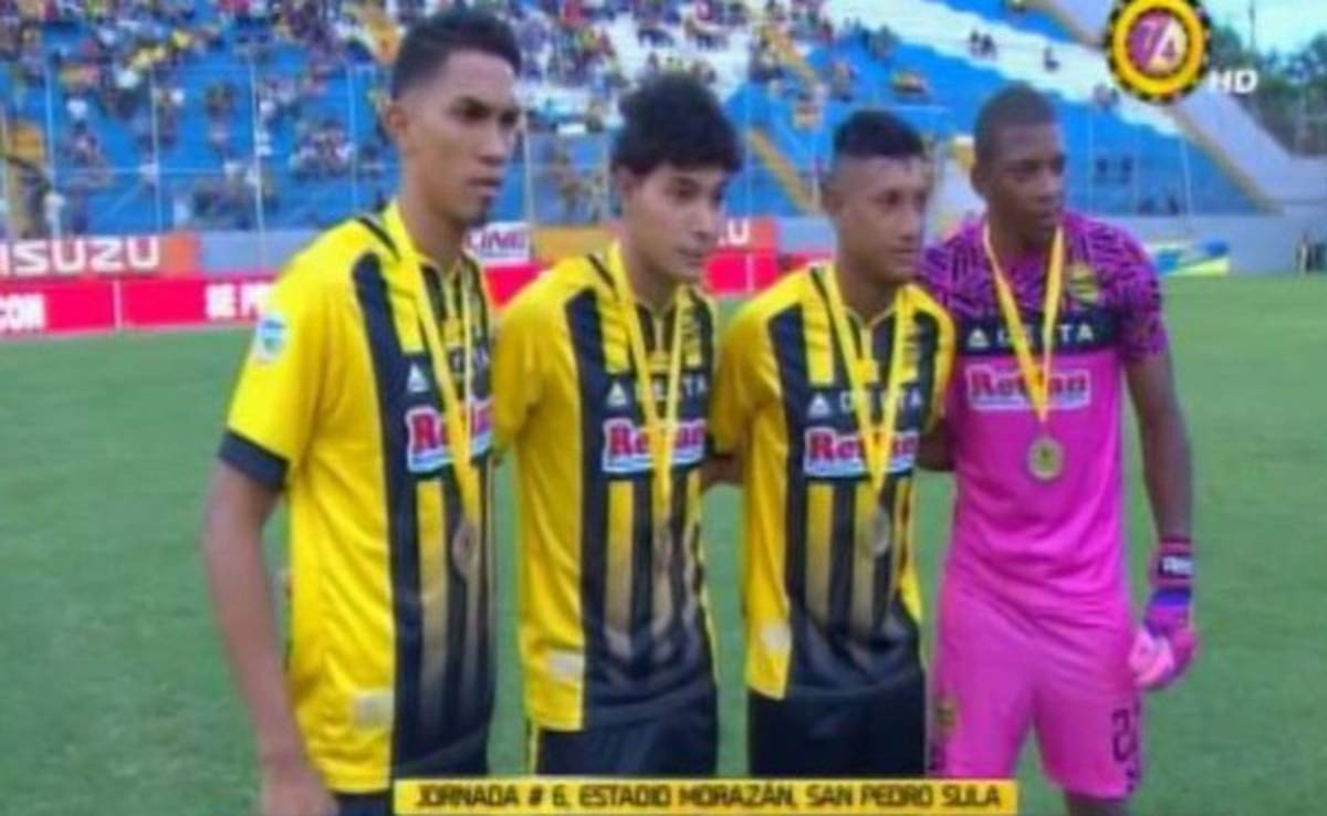 VIDEO: Real España le rinde un homenaje a seleccionados olímpicos y les entrega medalla