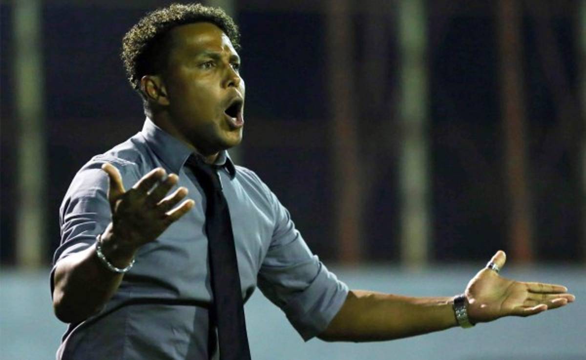 Carlos Pavón no tiene segura su continuidad en Marathón